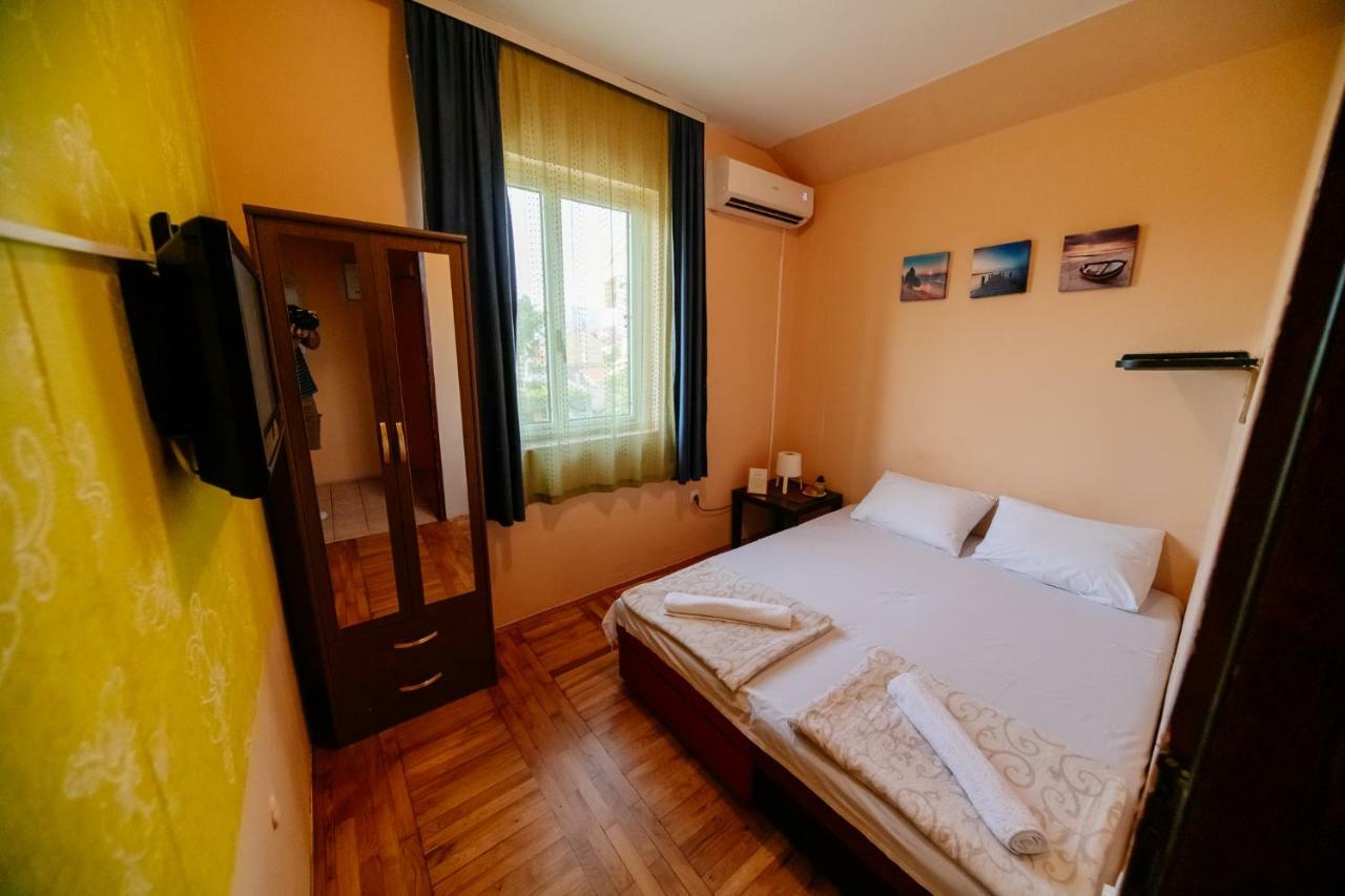 Explorer Podgorica Eksteriør bilde